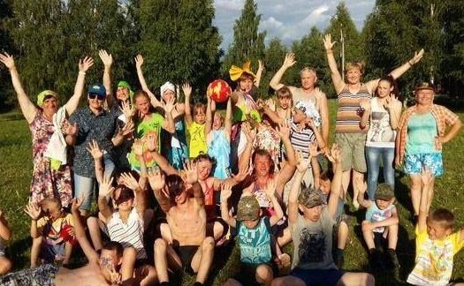 Подписан закон об увеличении ежемесячных опекунских пособий и выплат на детей-сирот