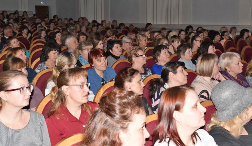 кострома читающая.jpg