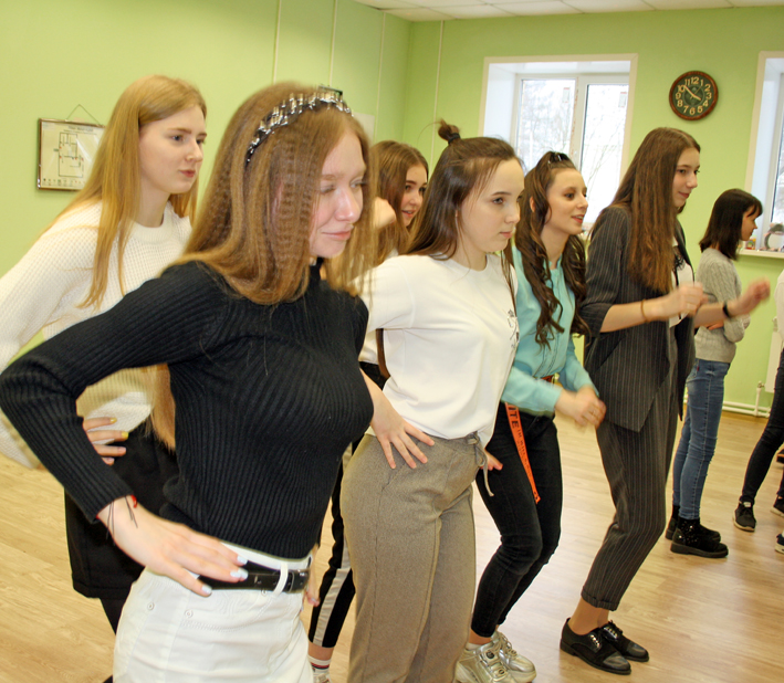 Тансы данц2.jpg