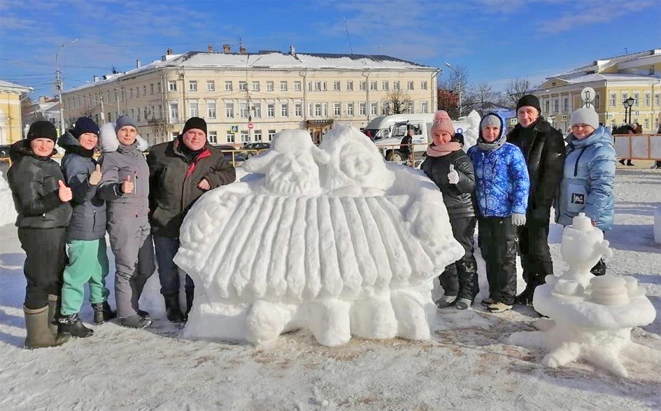 Лёд Кострома1.jpg