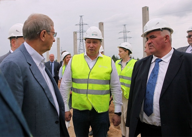 НОВЫЙ КОМБИНАТ УКОРЕНИЛСЯ НА ГАЛИЧСКОЙ ЗЕМЛЕ