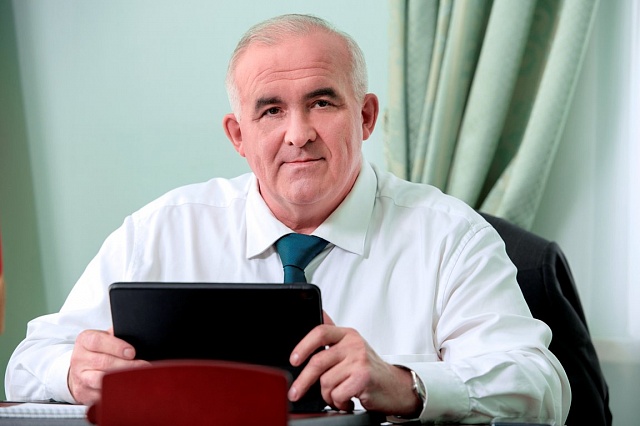 Губернатор Костромской области пожелал женщинам крепкого здоровья, мирного неба и благополучия