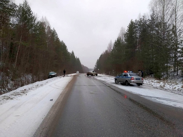 В серьезной аварии в Галичском районе пострадали несколько человек, в том числе ребенок
