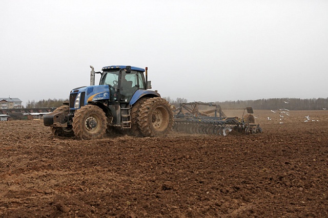 Галичский район - в числе лидеров по темпам сева