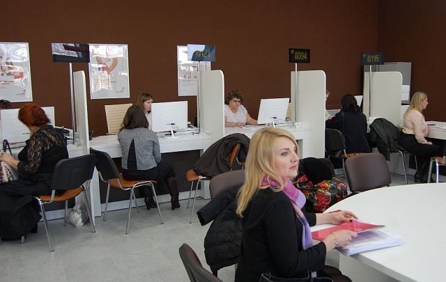 Более 93% опрошенных в Костромской области положительно отозвались о предоставленных им госуслугах