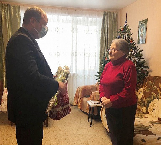 От города - с поклоном и уважением