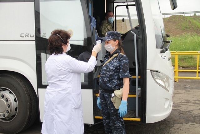 Шесть галичских полицейских вернулись домой из командировки на Северный Кавказ в составе сводного отряда костромской полиции