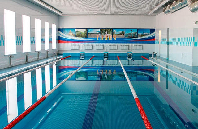 Бассейн закрыт. Вставай на лыжи