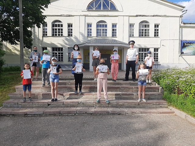 3 июля в России отметили День работников Госавтоинспекции