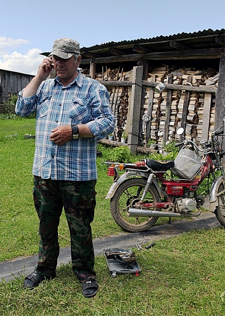  Житель Галичского района выиграл автомобиль Лада Гранта в викторине «Моя Конституция»