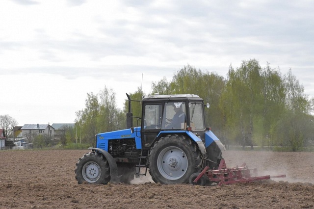 Более 80 фермеров и владельцев крестьянских хозяйств смогли расширить земельные участки благодаря закону о «костромском гектаре»