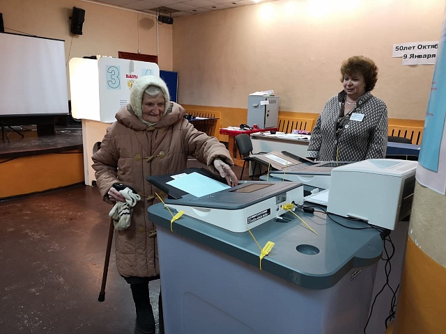 Шокша: активнее всего голосуют ветераны