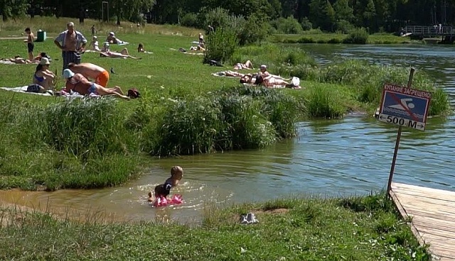 Усилить контроль за детьми в период летних каникул рекомендуют родителям