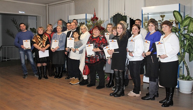 Самые праздничные дома в Галиче - на Пролетарской и Маныловской улицах