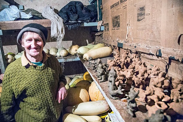 Потехин снова взялся за глину