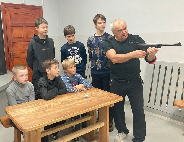 Дети бойцов из СВО могут поступить на обучение в кадетский корпус