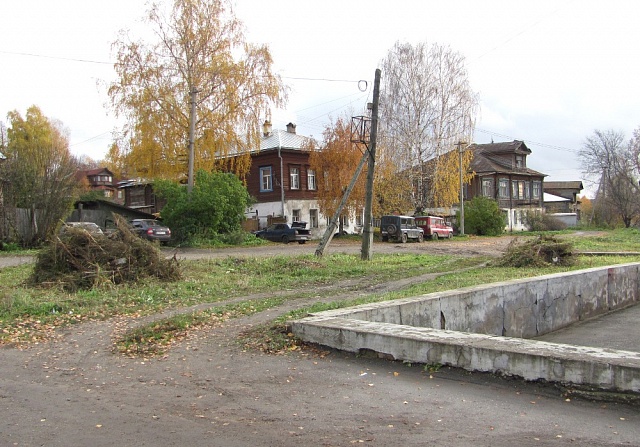 Единороссы вышли на субботник