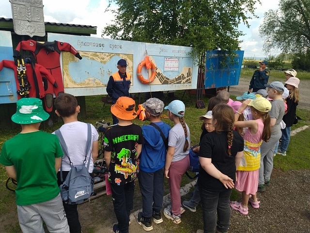 Летом детям костромских воинов- контрактников обеспечат досуг в лагерях