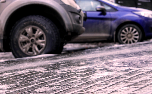 Ожидаются сильный ветер и гололед