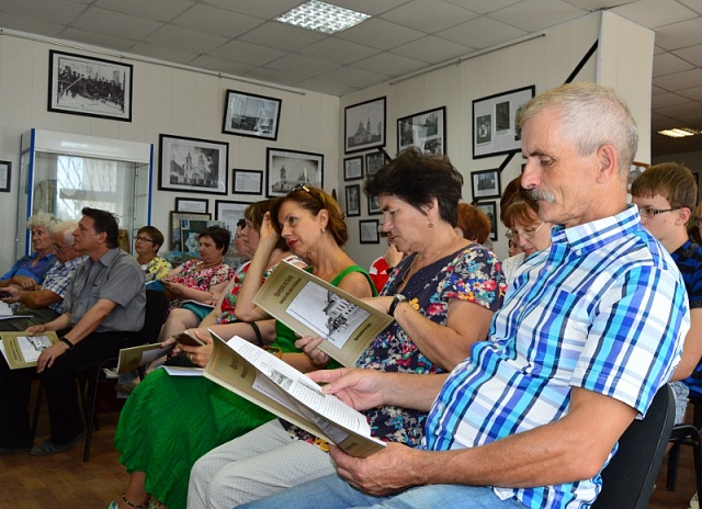 Галич в фотографиях и биографиях