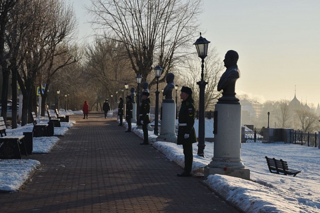 Бронзовый бюст галичанину появился на аллее героев
