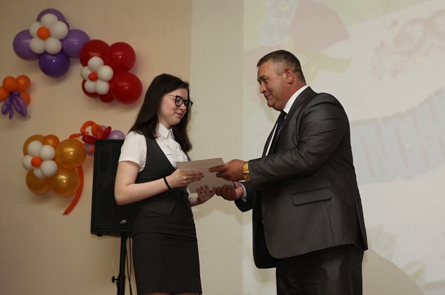 Каждый седьмой - медалист