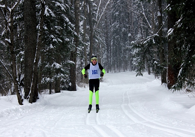 Горячим чаем и победными медалями провожал Галич лыжников со всей области