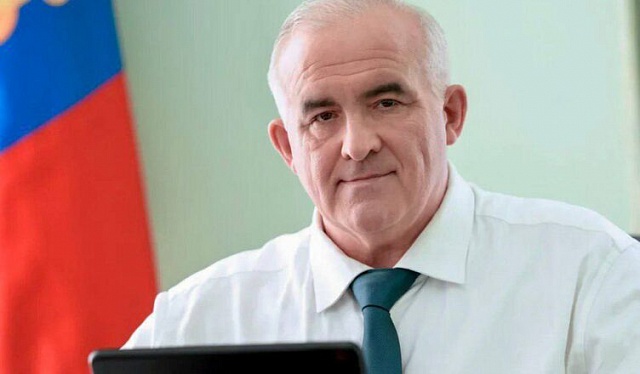  Глава региона  поздравил  библиотечных работников с профессиональным праздником