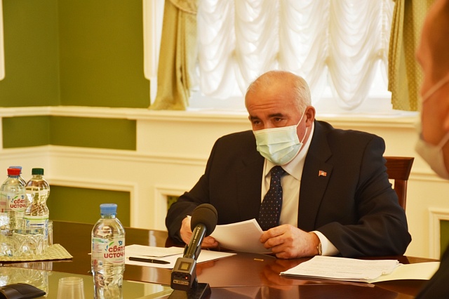 Сергей Ситников поблагодарил костромских студентов, курсантов и аспирантов за вклад в развитие науки и технологий